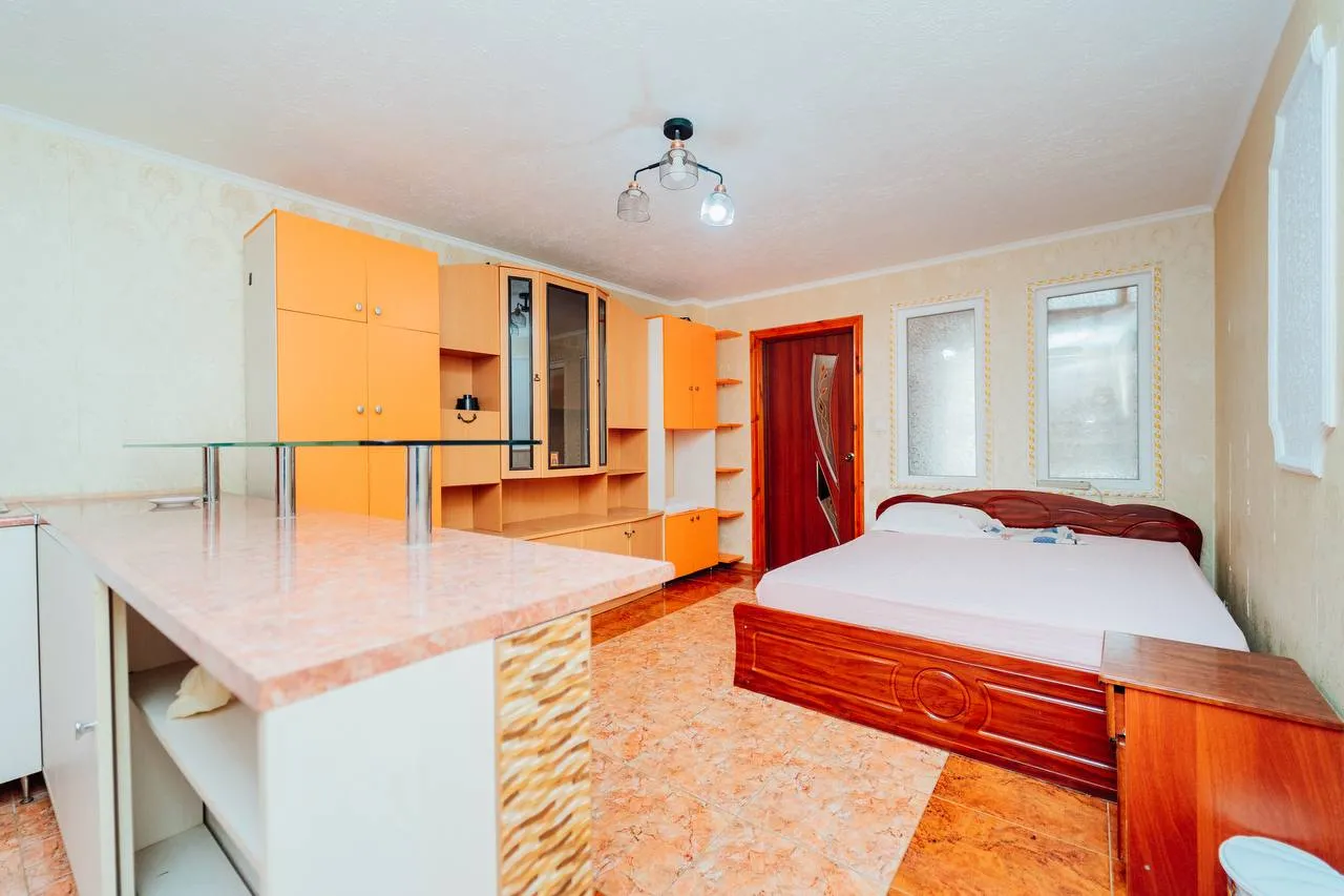 Кишинев Центр ул. Одесская 15