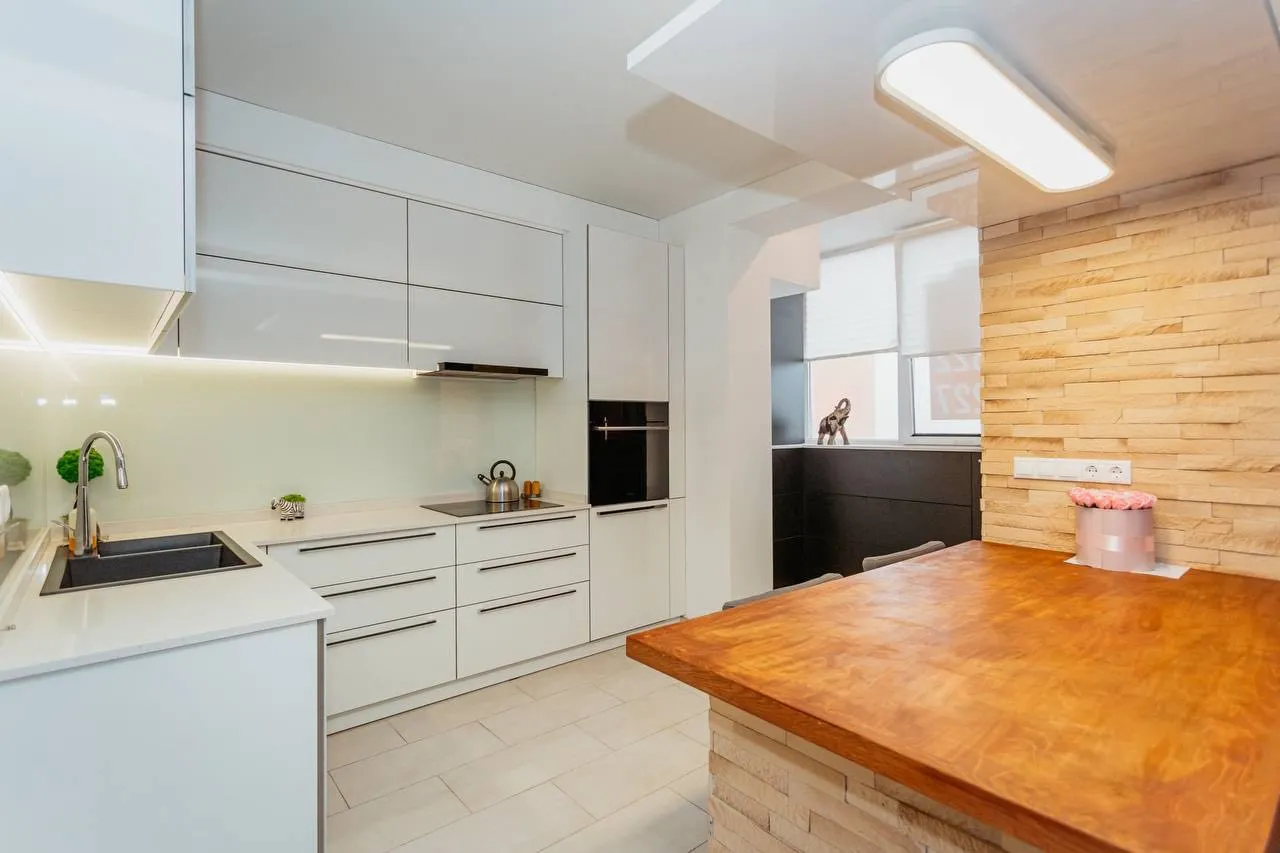 Chișinău Botanica str. Grenoble 4