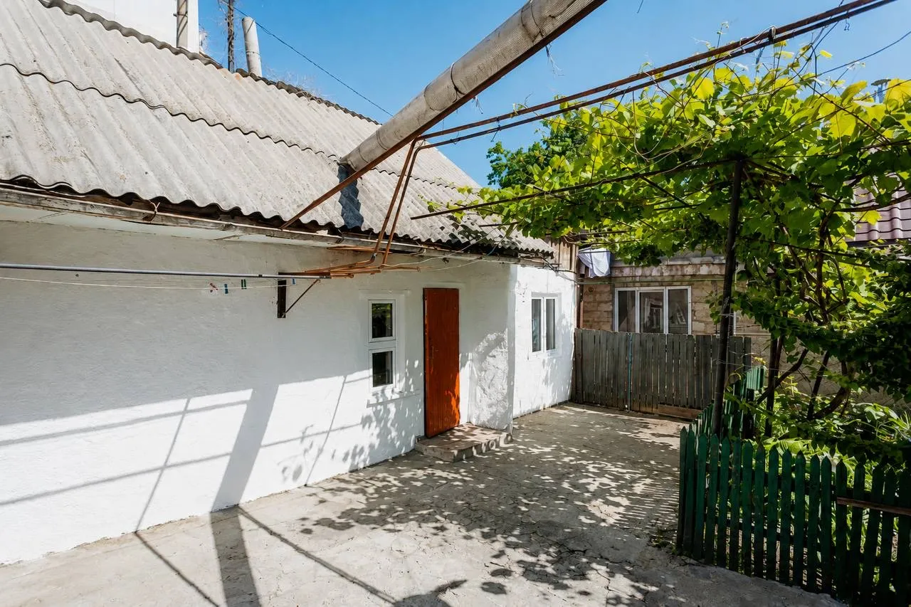 Chișinău Botanica str. Pandurilor 3