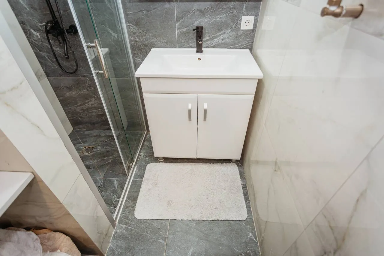 Chișinău Băcioi, str. Independenței 7