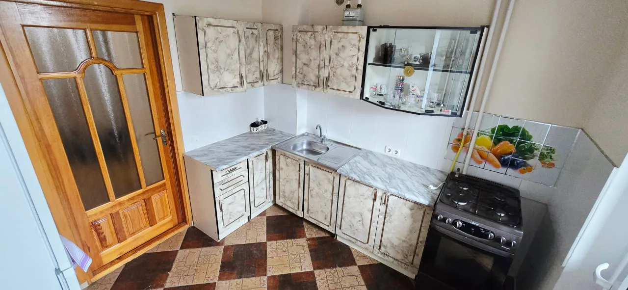 Chișinău Rîșcani str. Florilor 6