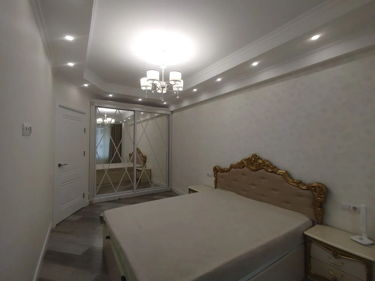 Chișinău Buiucani bd. Alba Iulia 5