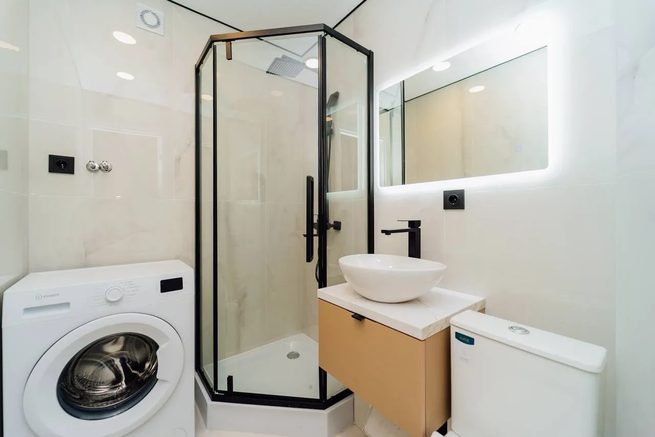 Chișinău Botanica str. Trandafirilor 6