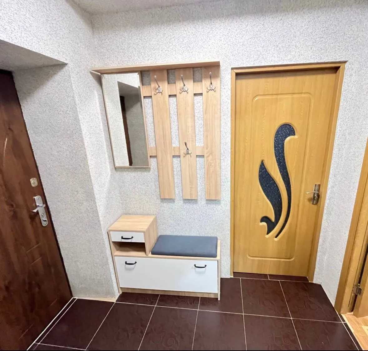 Chișinău Codru str. Sfîntul Nicolai 4