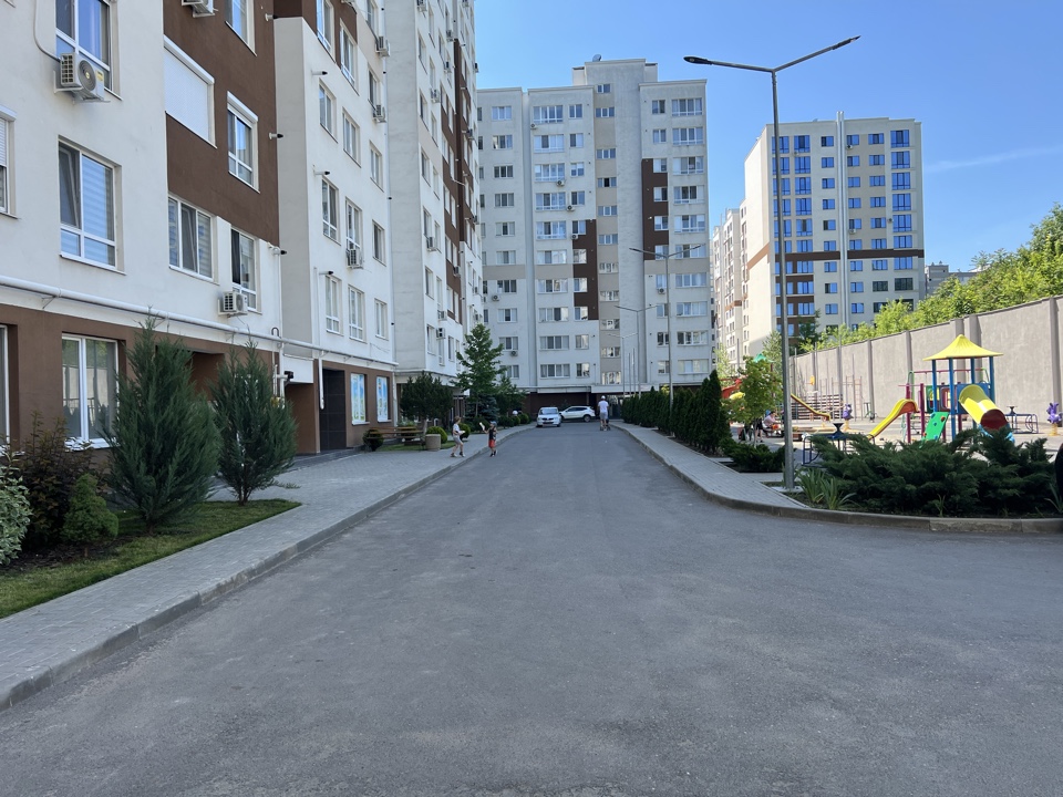 Chișinău Ciocana bd. Mircea cel Bătrân 10
