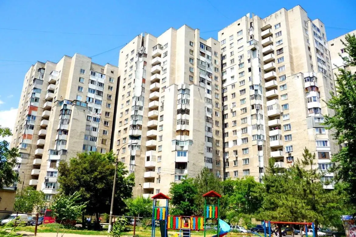 Кишинев Центр ул. Албишоара 10