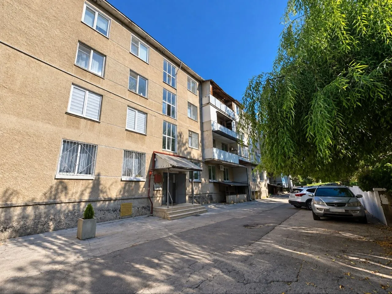 Chișinău Poșta Veche str. Vasile Badiu  8