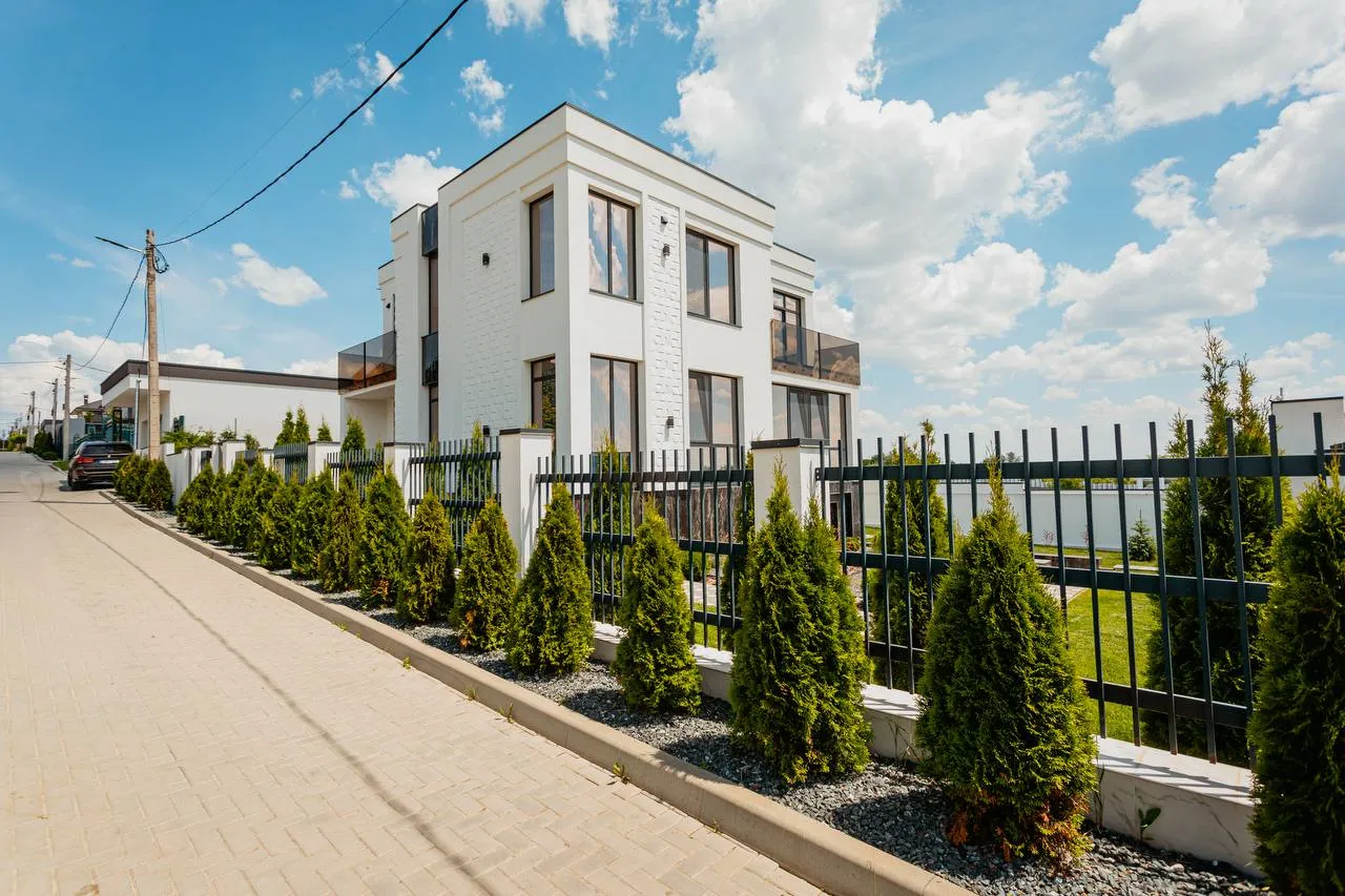 Chișinău Poiana Domnească str. Ilie Gaitur 33