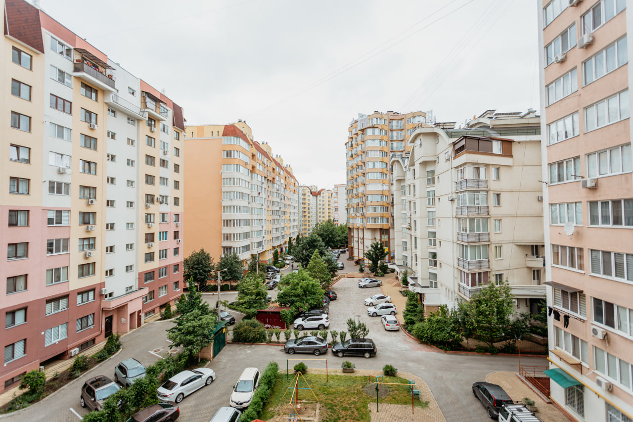 Chișinău Buiucani str. Alba Iulia 14