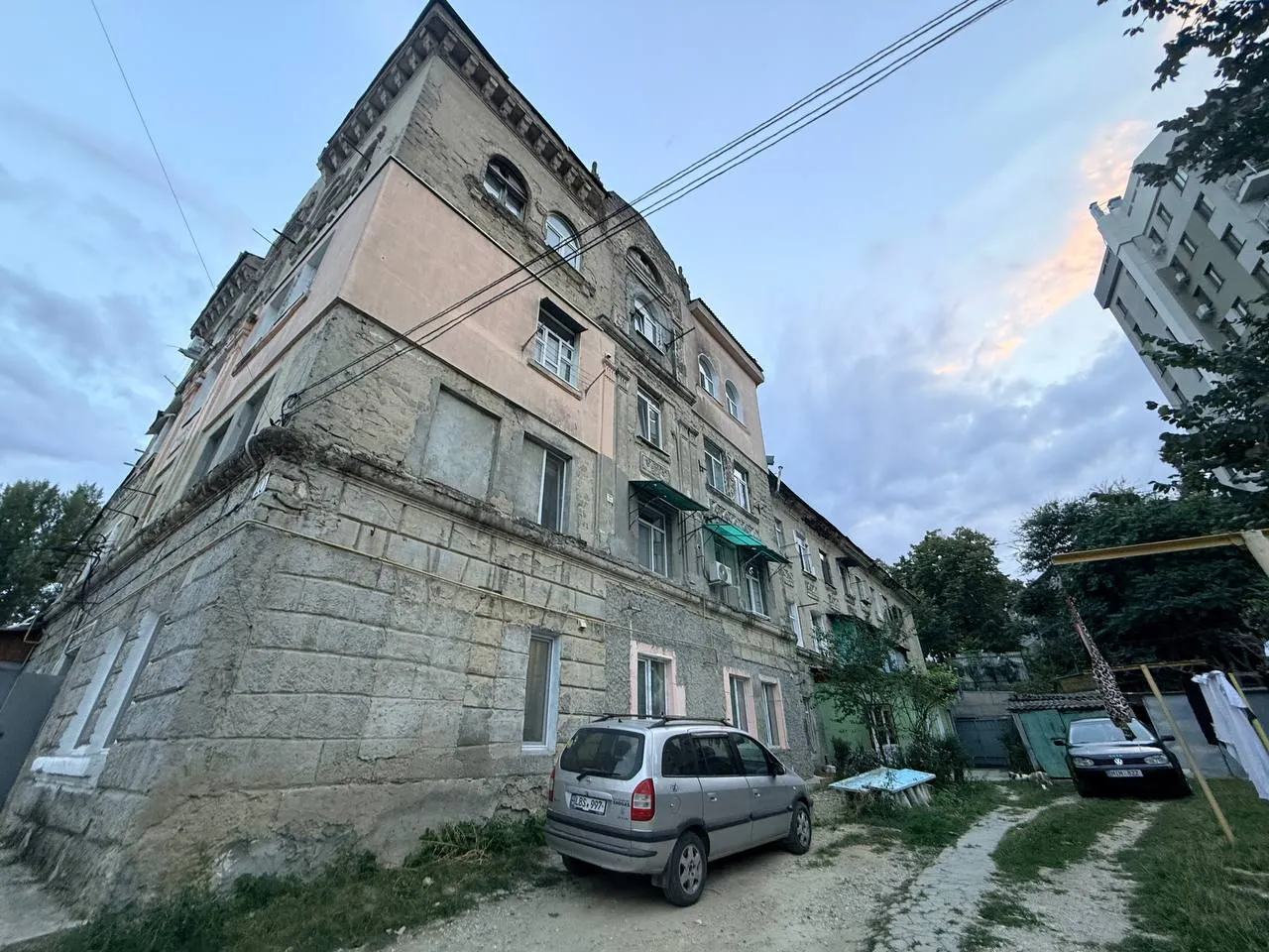 Chișinău Botanica str. Cetatea Albă 6