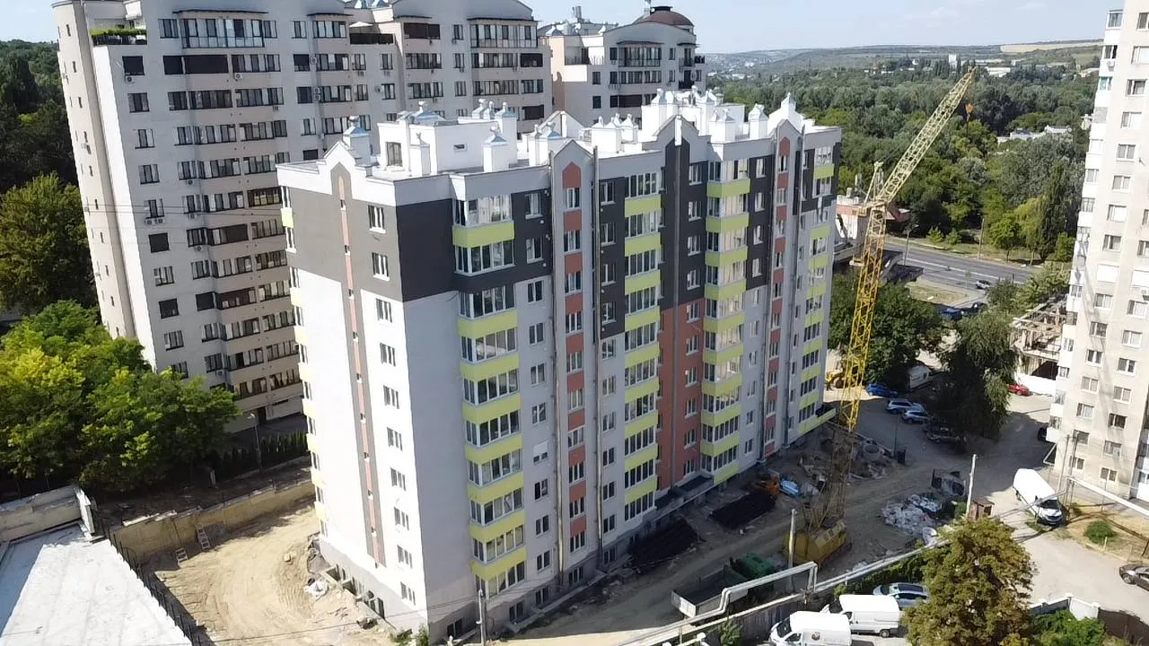 Chișinău Buiucani str. Calea Ieșilor 1