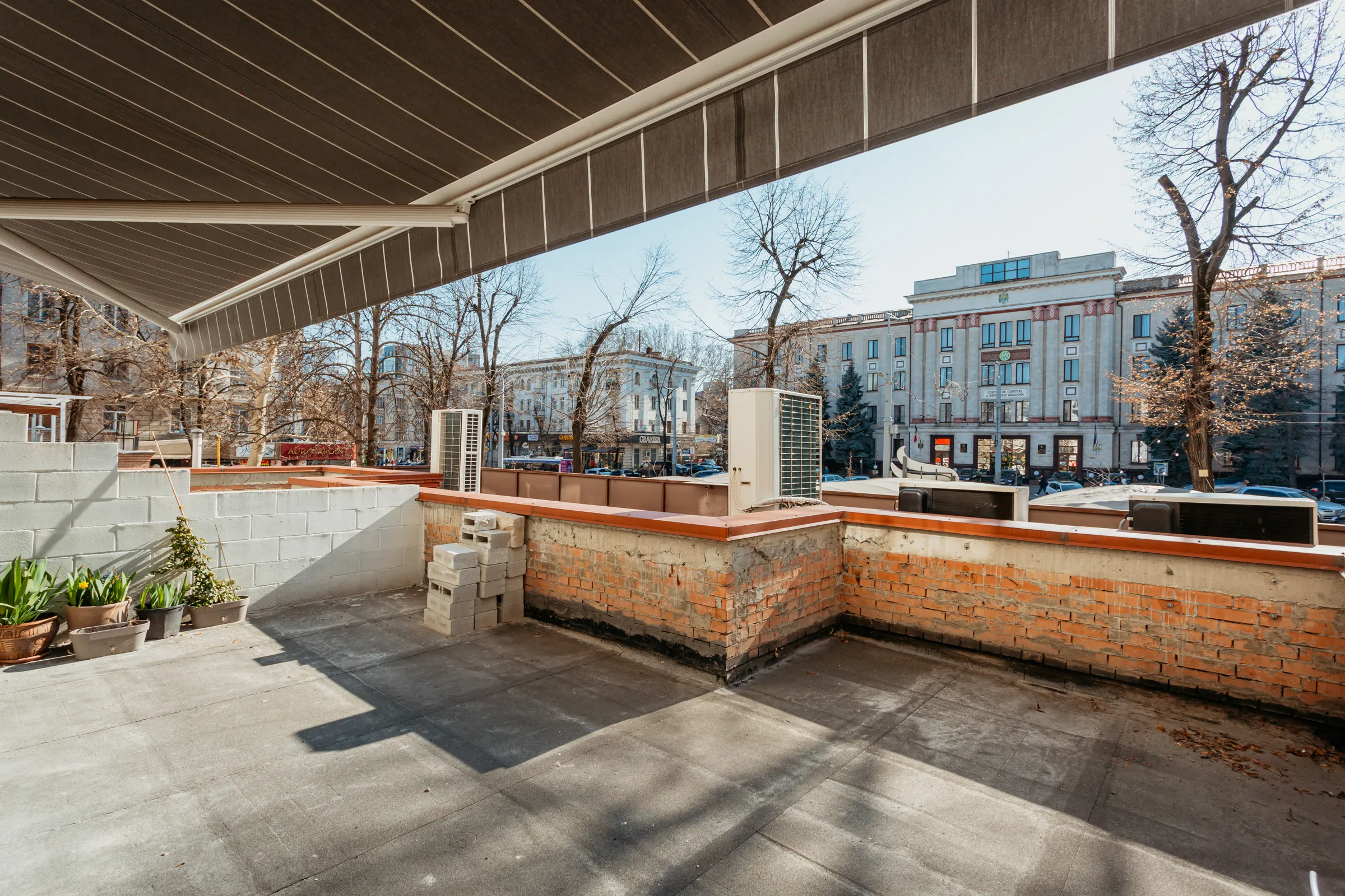 Chișinău Centru bd. Ștefan cel Mare și Sfînt 9