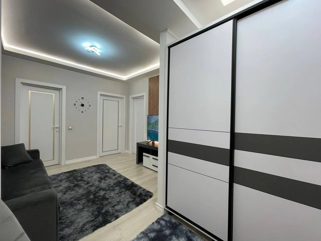 Ialoveni, Centru str. Alexandru cel Bun 4