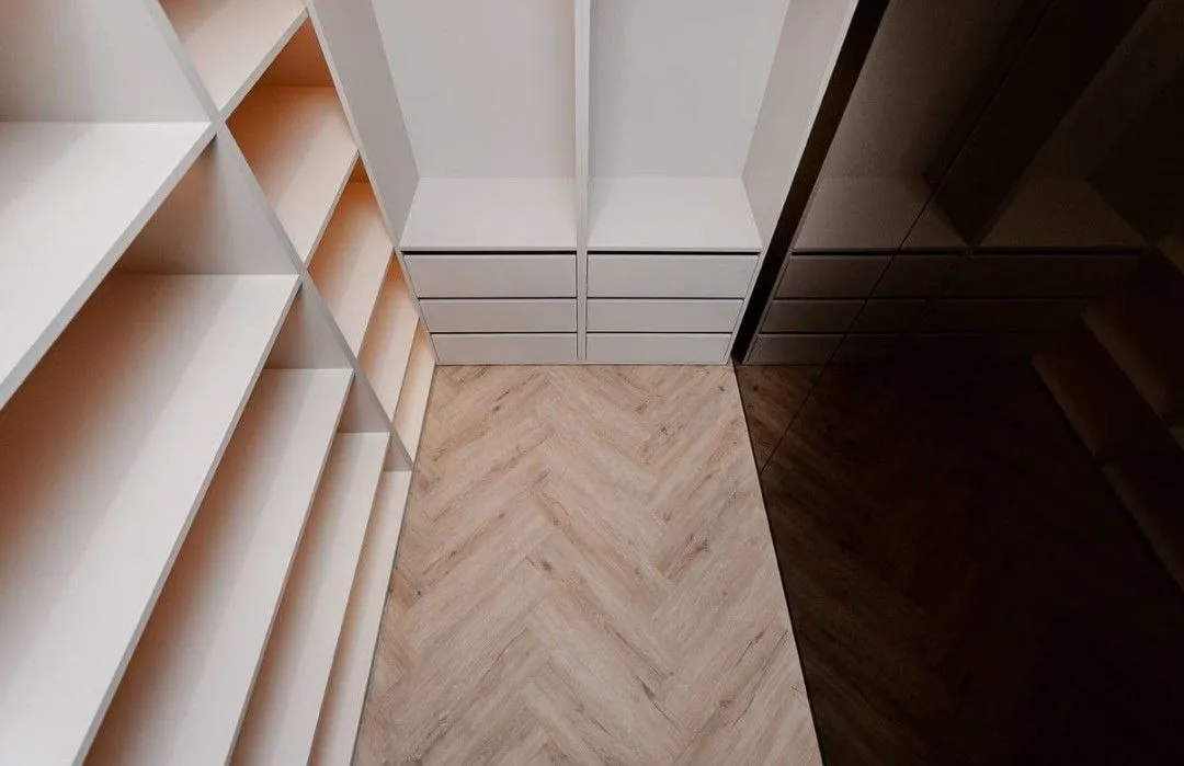 Chișinău Botanica bd. Decebal 13