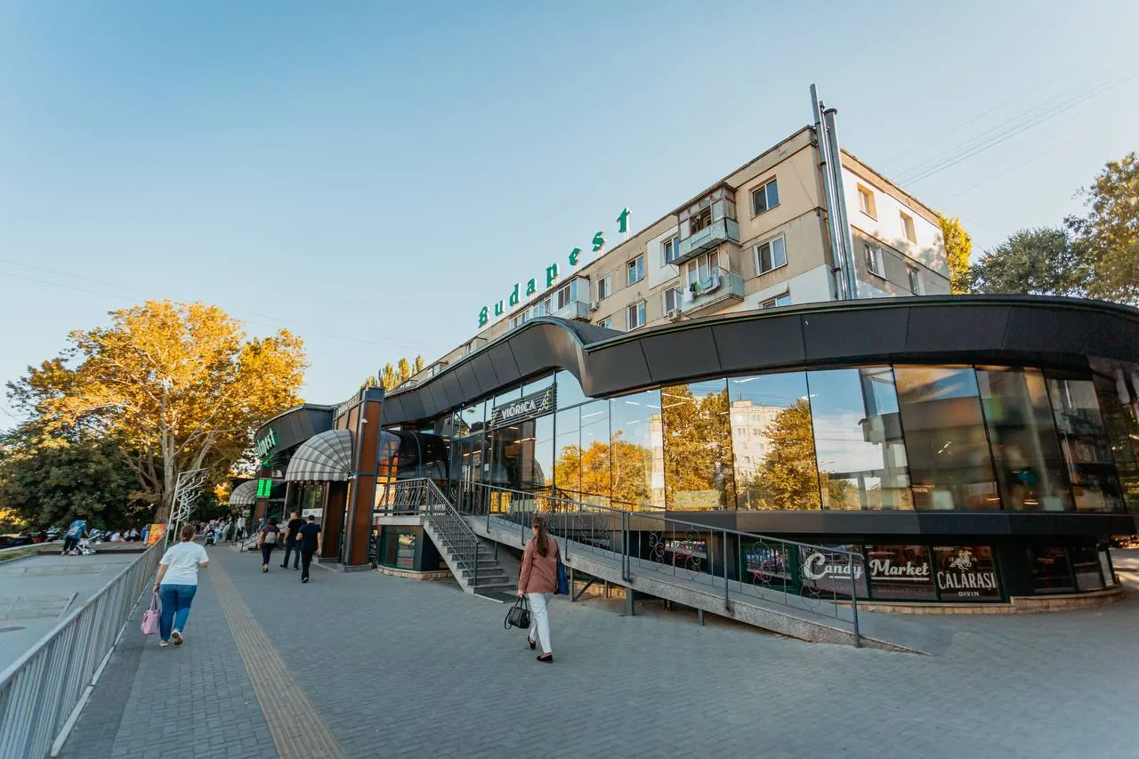Chișinău Botanica bd. Dacia 11