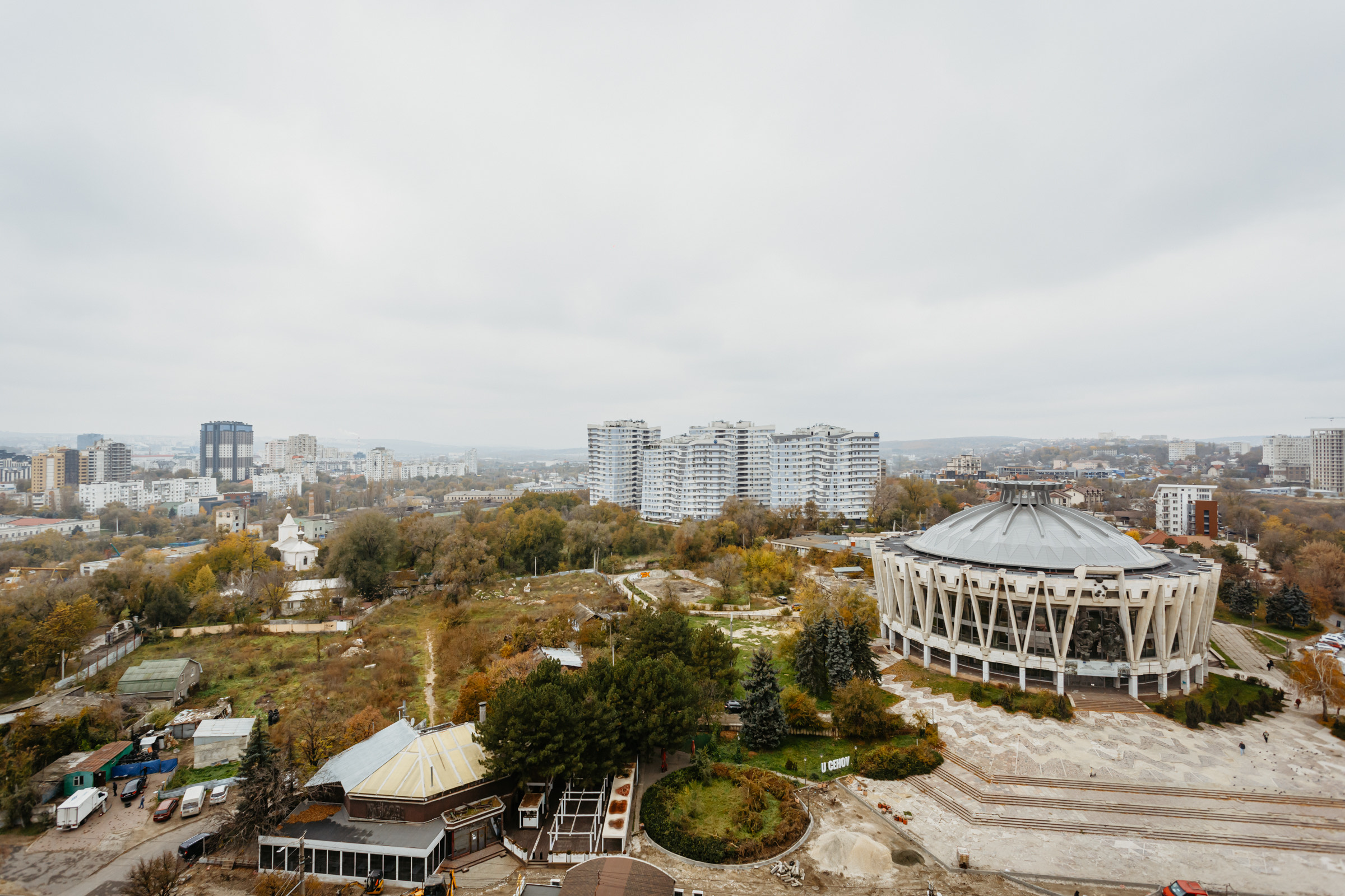 Chișinău Centru bd. Renașterii Naționale 9