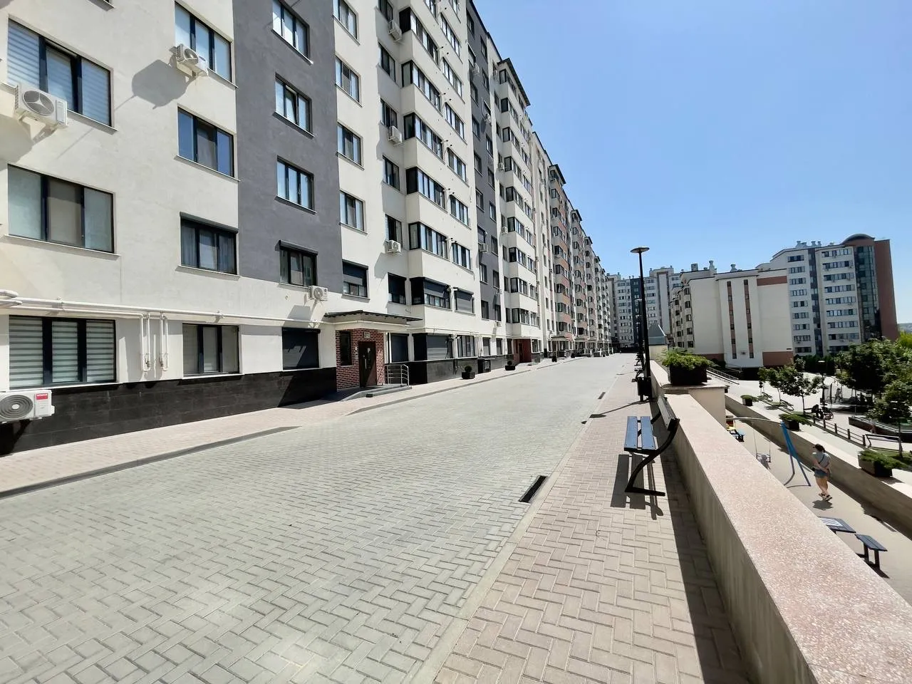 Chișinău Buiucani str. Ion Buzdugan 15