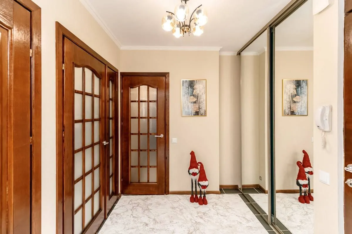 Chișinău Buiucani str. Onisifor Ghibu 9