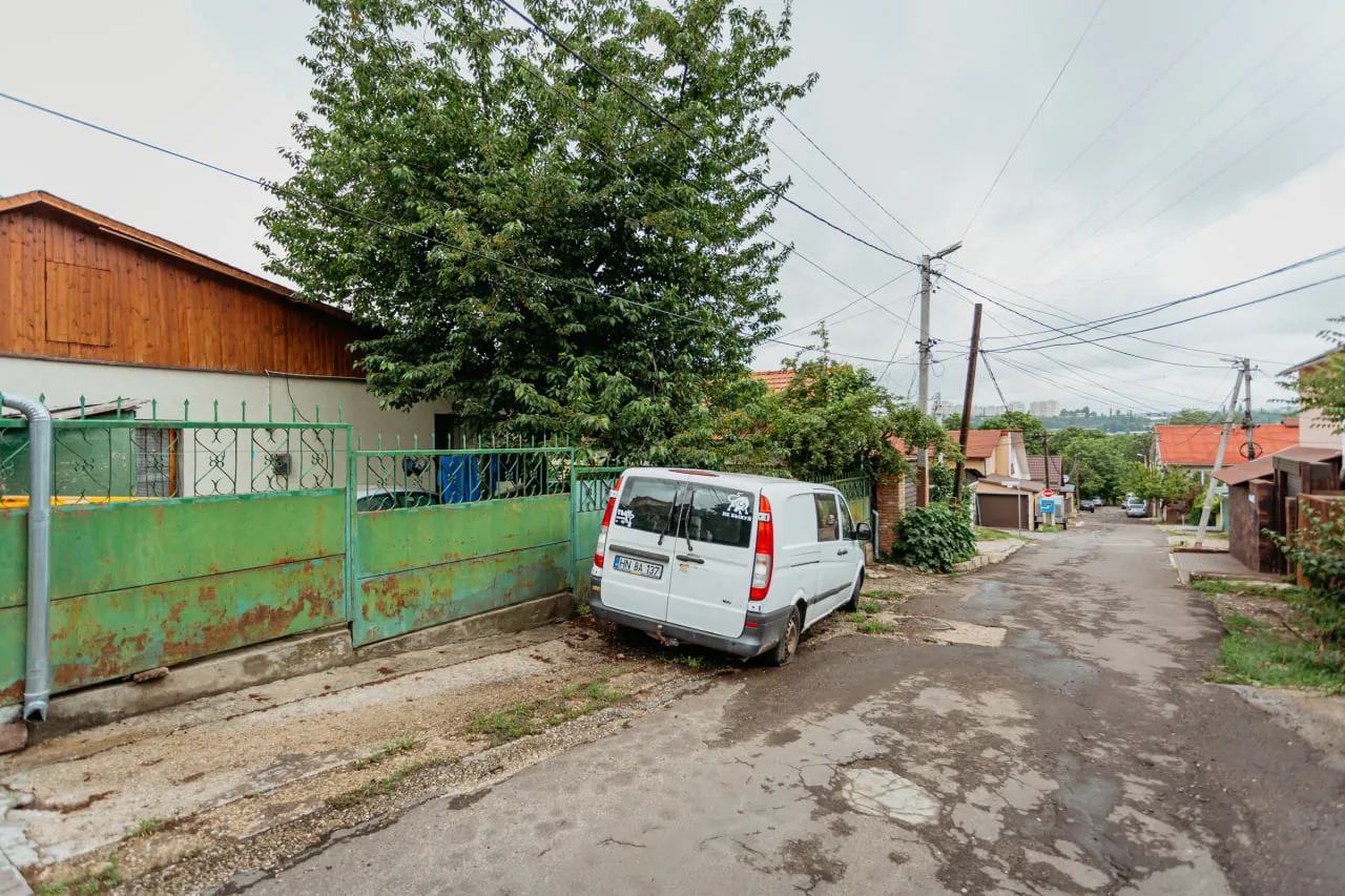 Chișinău Botanica str. Elena Alistar 13