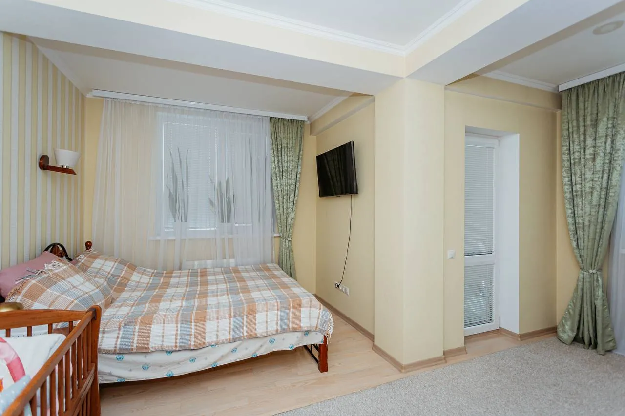 Chișinău Botanica str. Trandafirilor 7