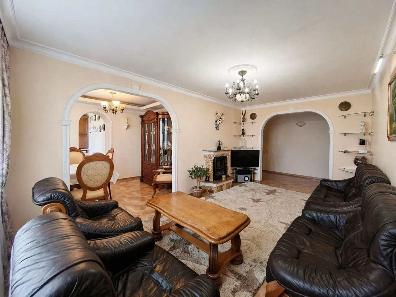 Chișinău Botanica str. Cetatea Albă 1