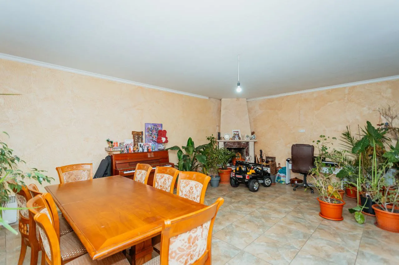 Кишинев Центр ул. Александр чел Бун 3