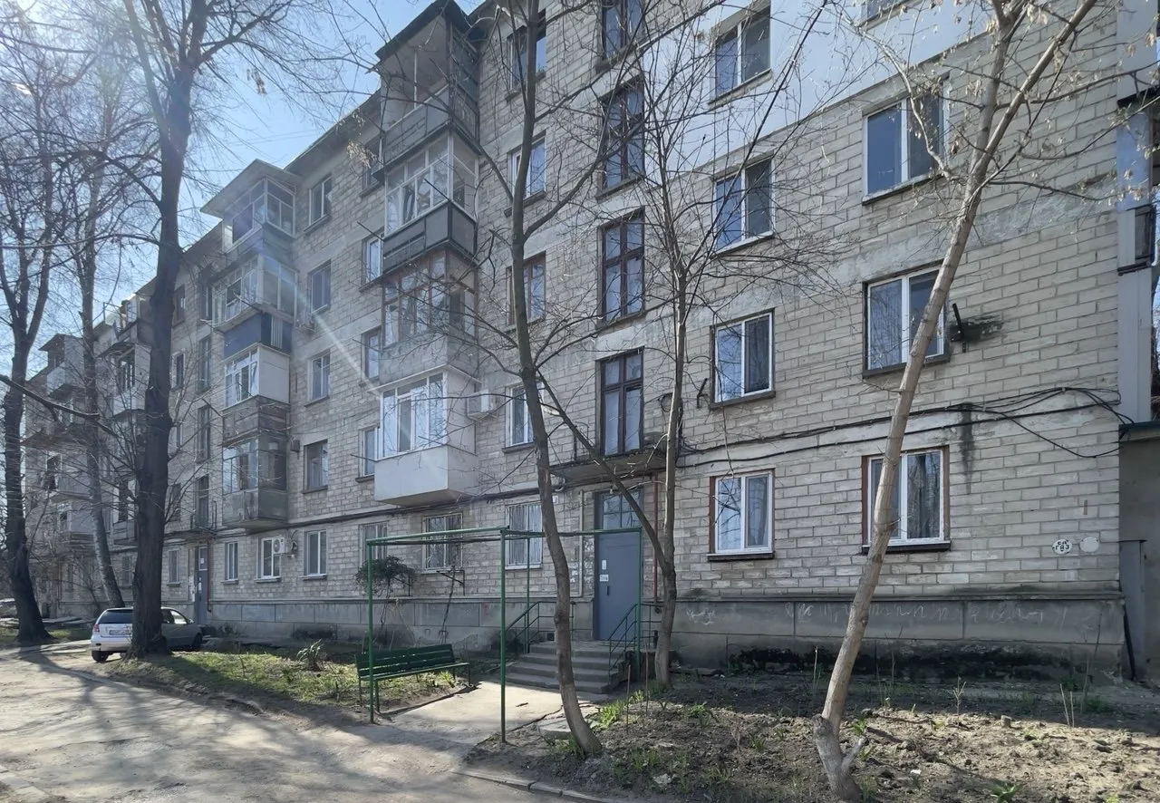 Chișinău Botanica str. Minsk 10