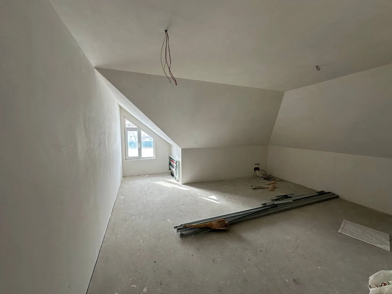  Страшены Кожушна ул. Доктора Андрея Самойлэ 4