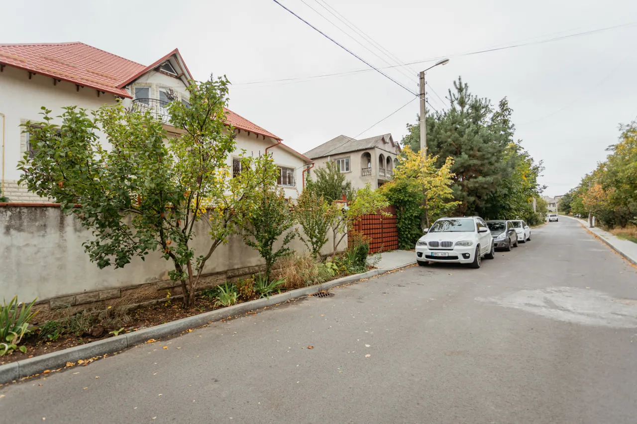 Chișinău Codru str. Izvoarelor 20