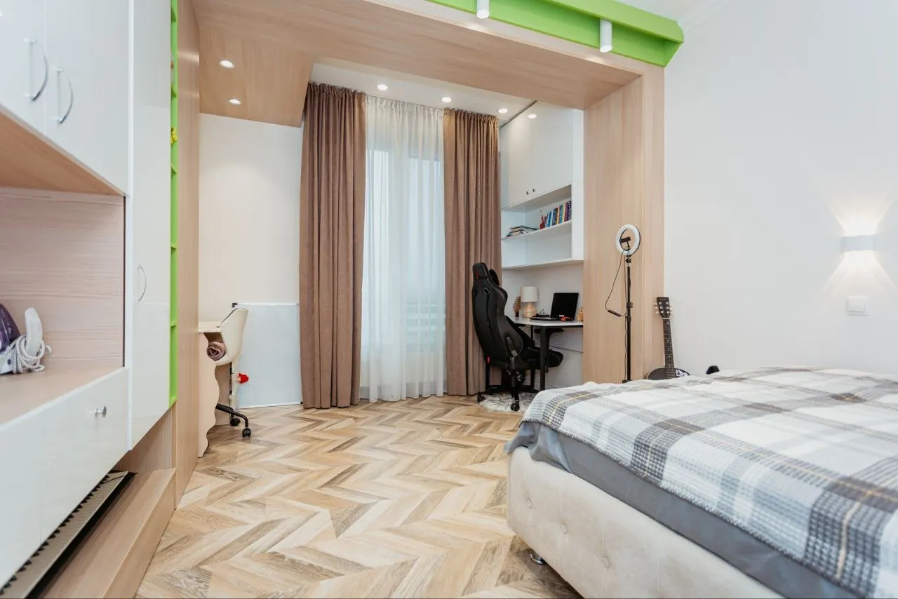 Chișinău Centru str. Lev Tolstoi 11
