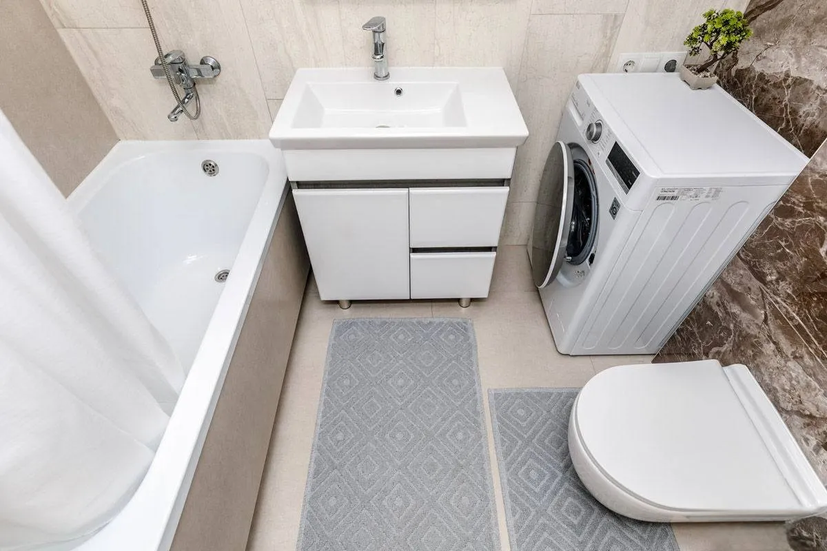 Chișinău Buiucani str. Alba Iulia 7