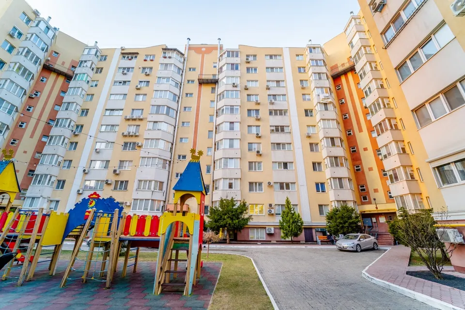 Chișinău Rîșcani str. Bogdan Voievod 16