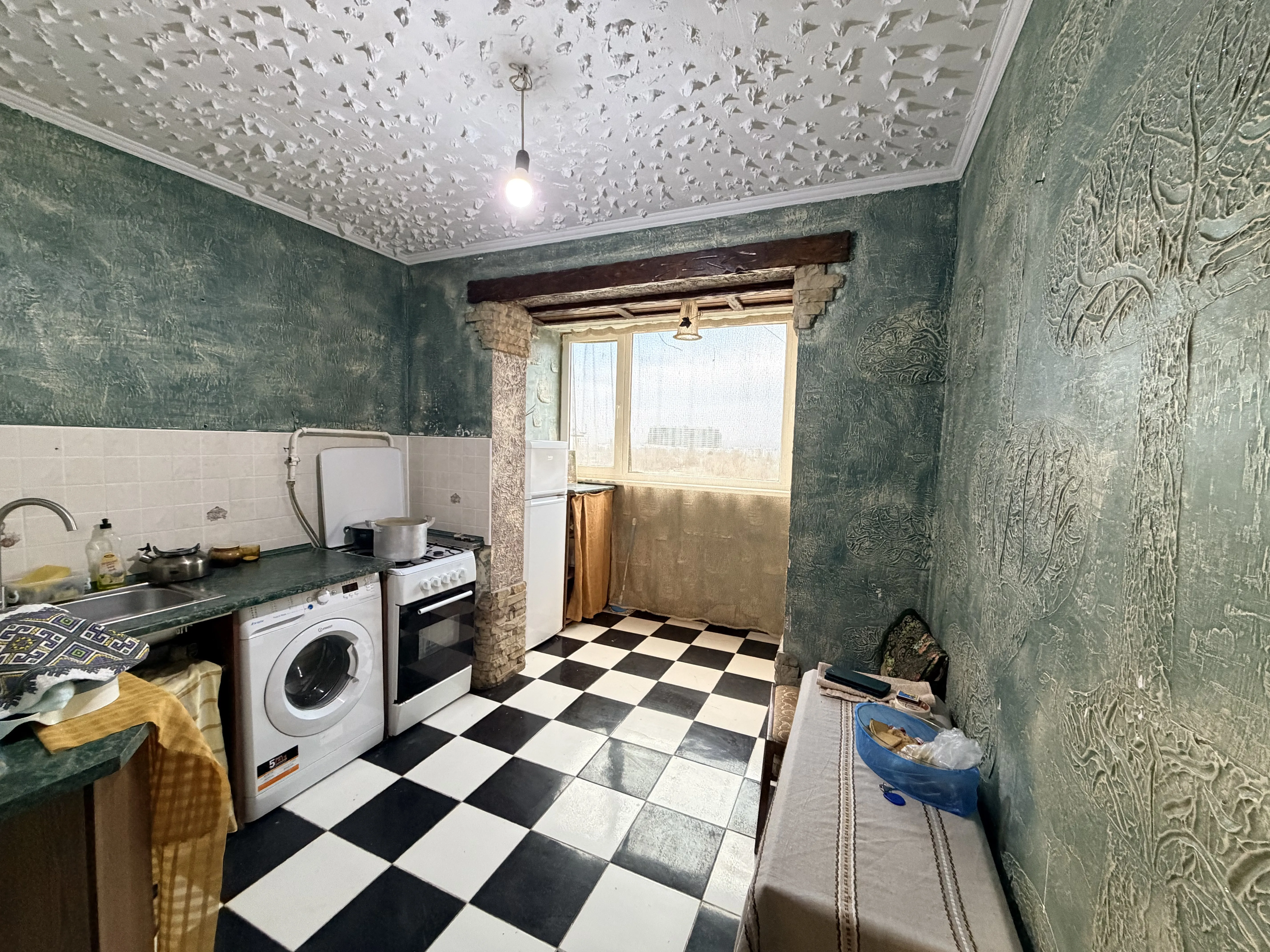 Chișinău Rîșcani str. Miron Costin 4