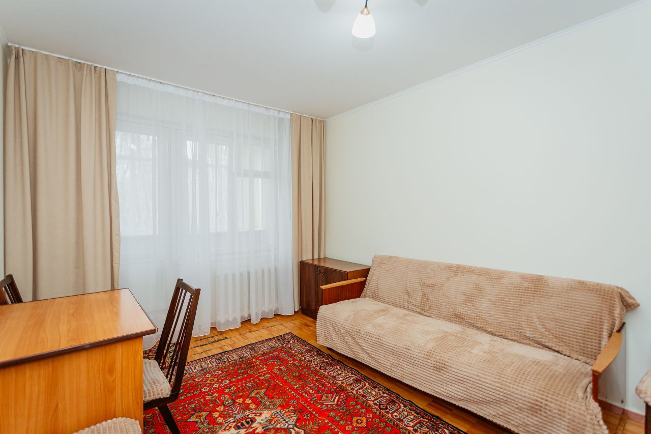 Кишинев Ботаника бул. Траян 6