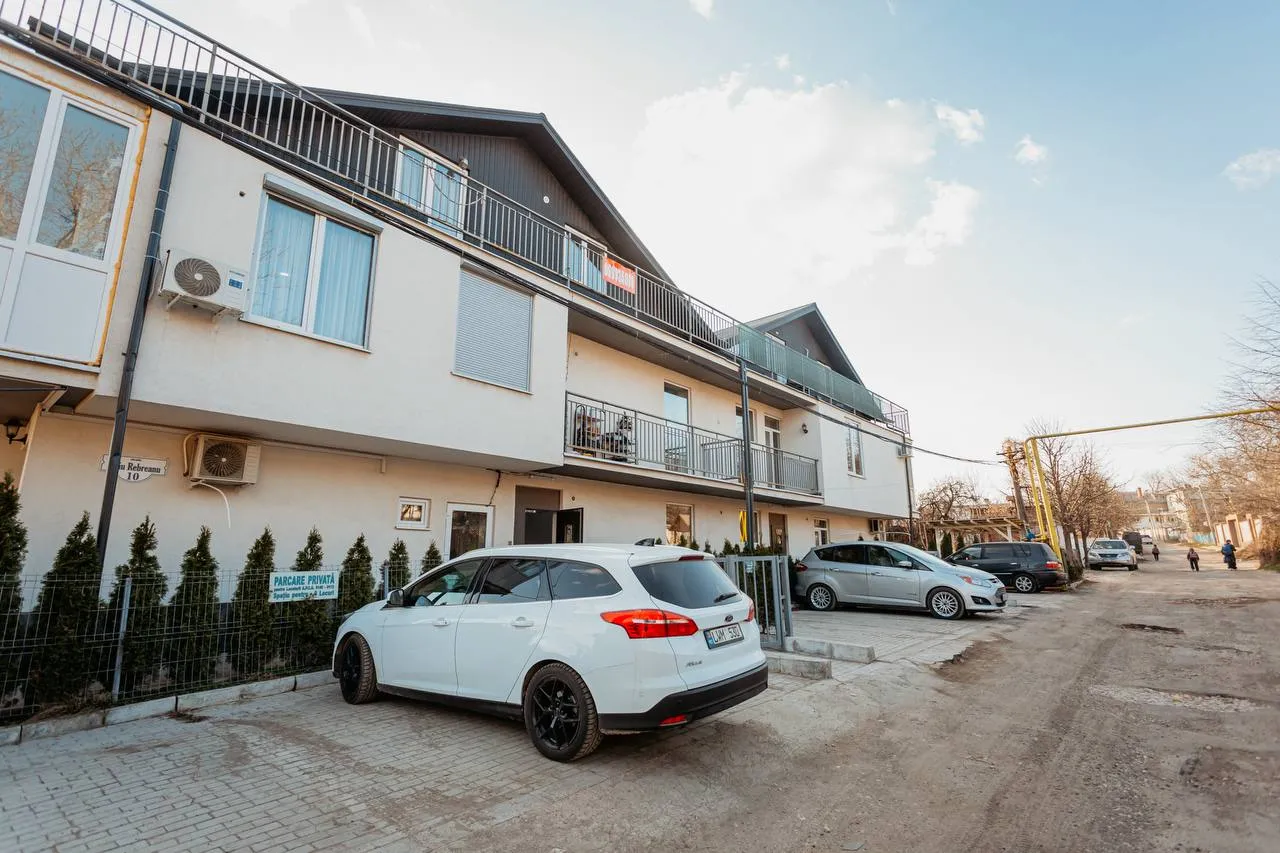 Chișinău Ciocana str. Liviu Rebreanu 8