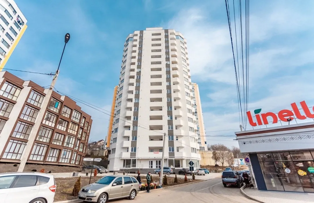 Mun. Chișinău or. Stauceni str. C. Stamate 8