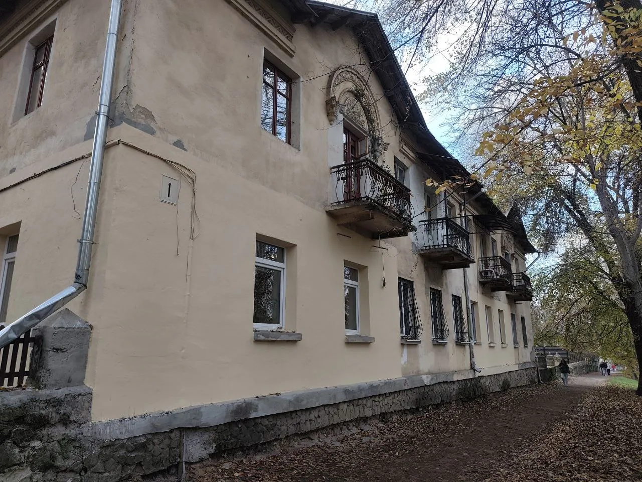 Chișinău Buiucani str. Eugen Coca 9