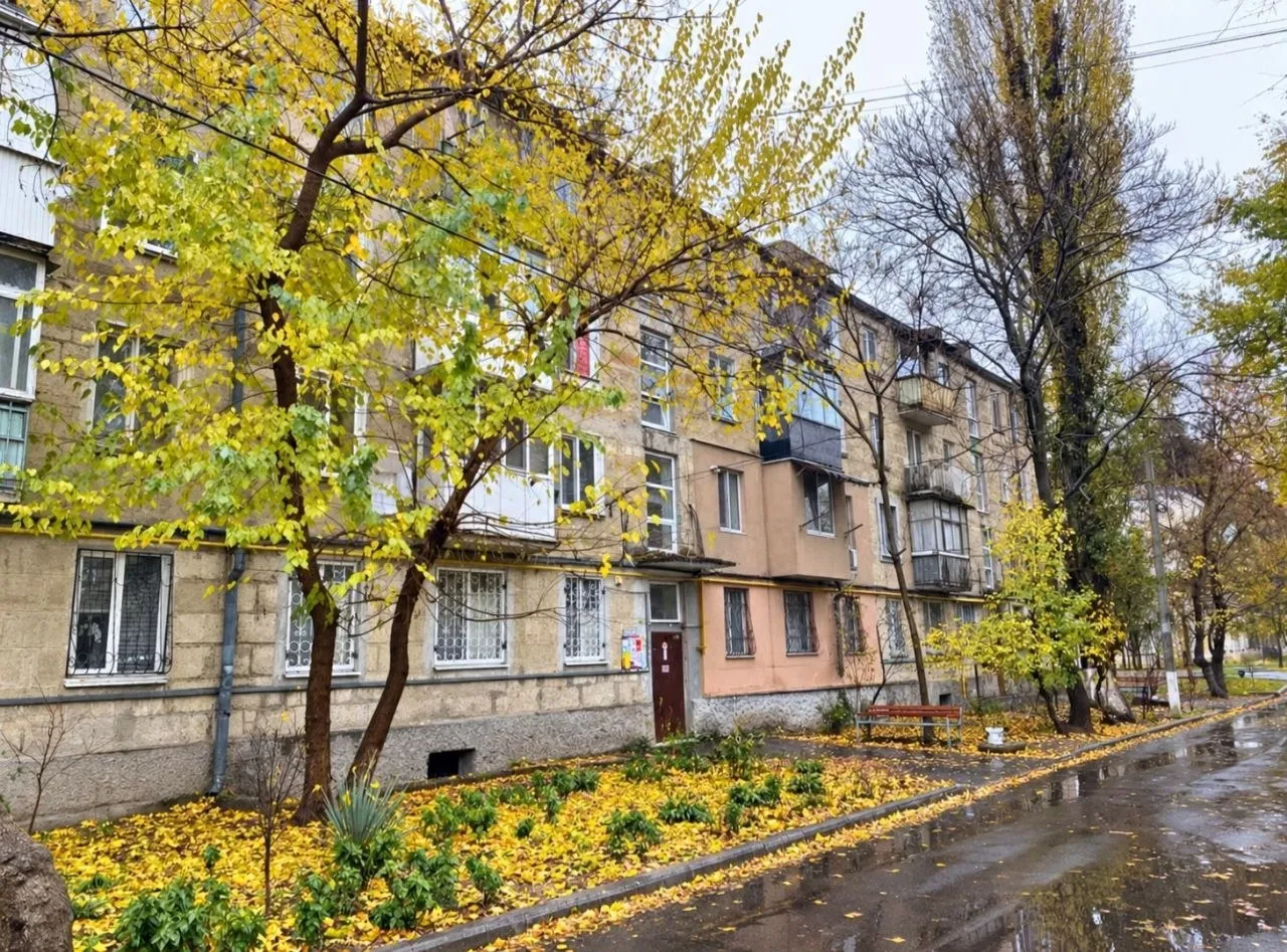 Chișinău Botanica str. Pandurilor 13