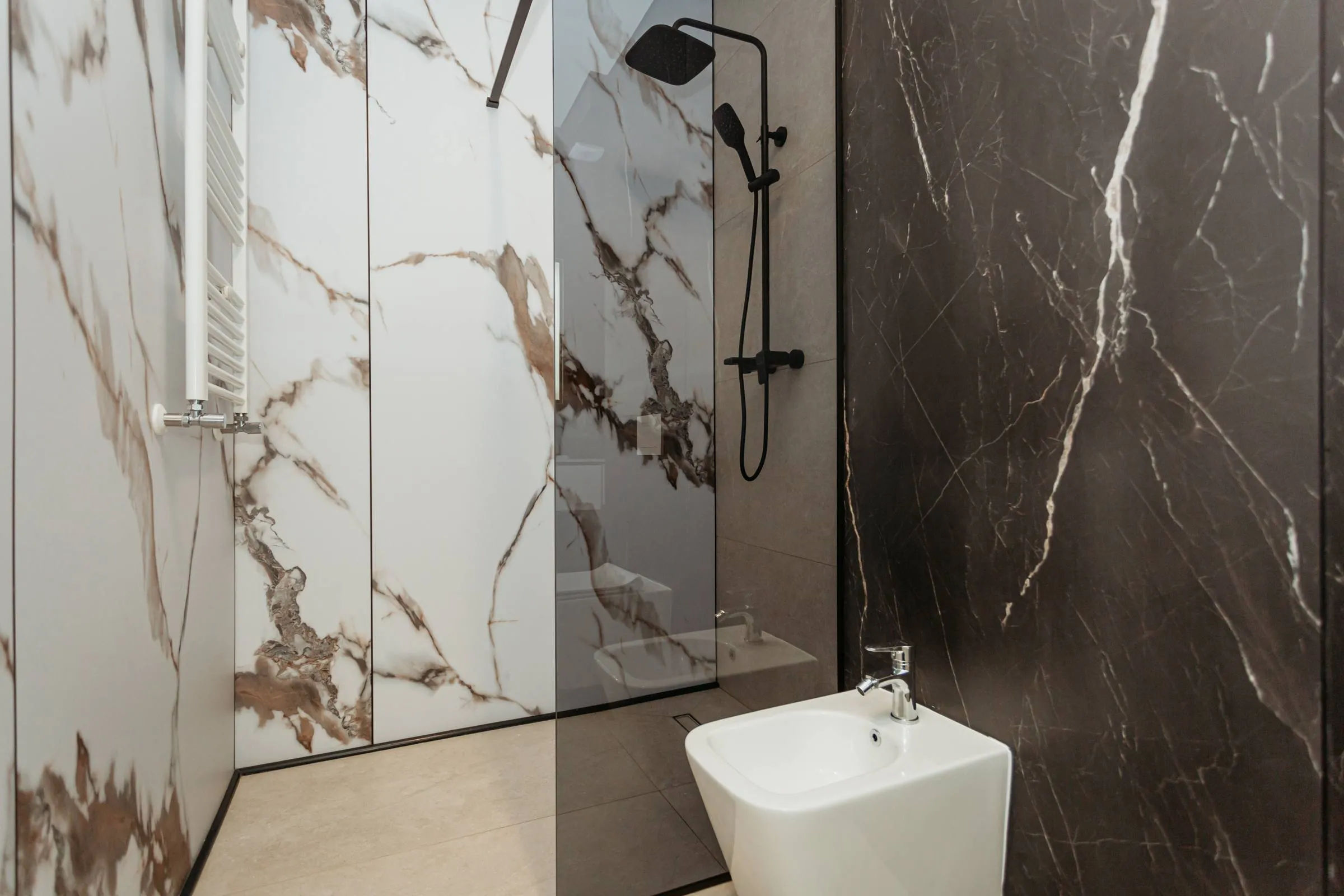 Кишинев Колоница ул. Чиприан Порумбеску 26