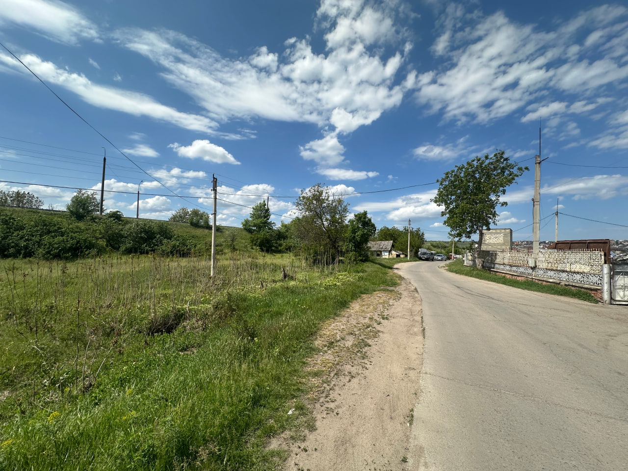Chișinău com. Băcioi sat. Străisteni str. Arhangel Mihail 6