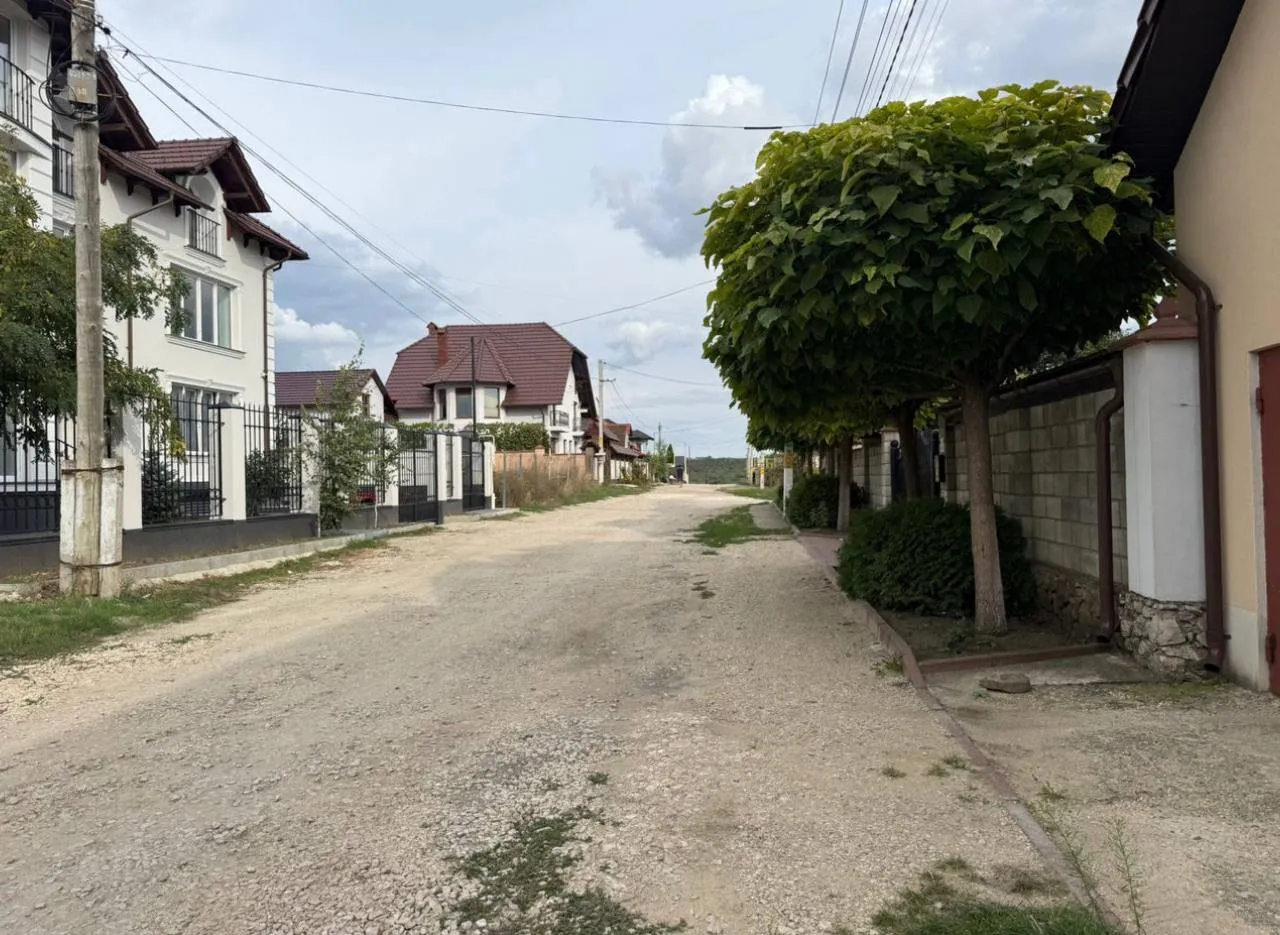Chișinău Grătiești str. Mărțișor 1