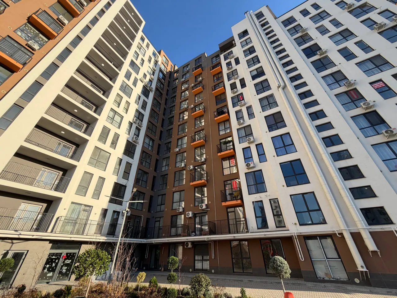 Кишинев Рышкановка ул. Корнешть 12