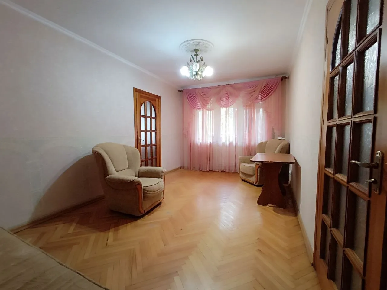 Chișinău Botanica str. Hristo Botev  2