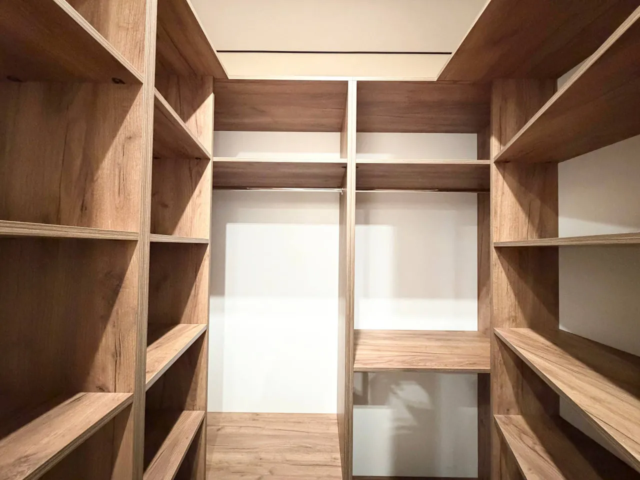 Кишинев Рышкановка ул. Корнешть 11