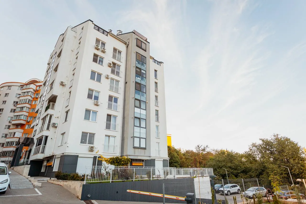 Chișinău Centru str. Nicolae Testemițanu 13