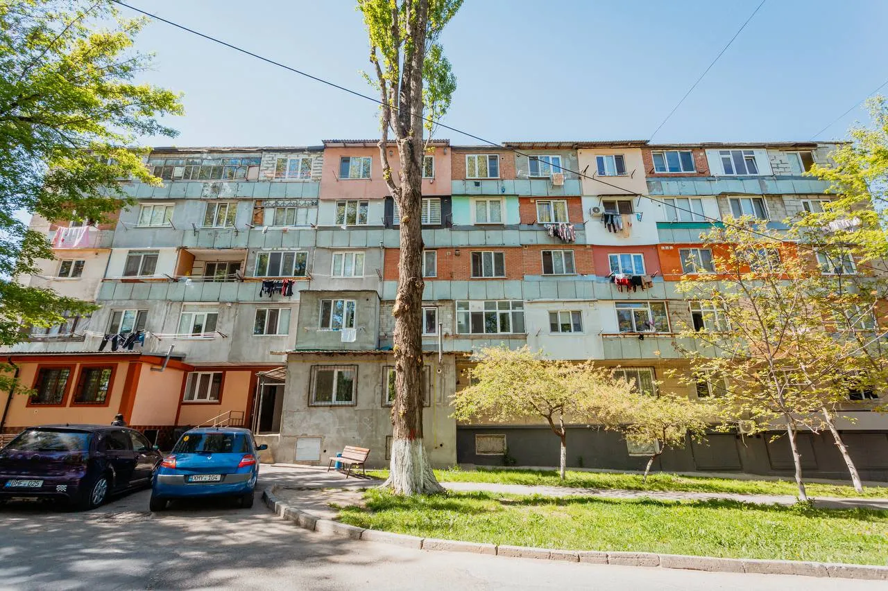 Chișinău Buiucani str. Sucevița 8