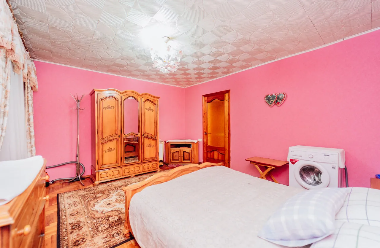 Chișinău Botanica str. Salcâmilor 2