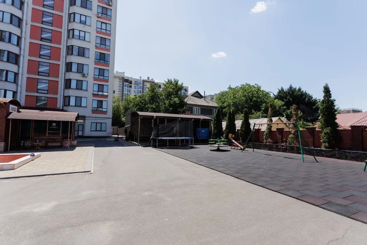 Chișinău Buiucani str. Alba Iulia 16