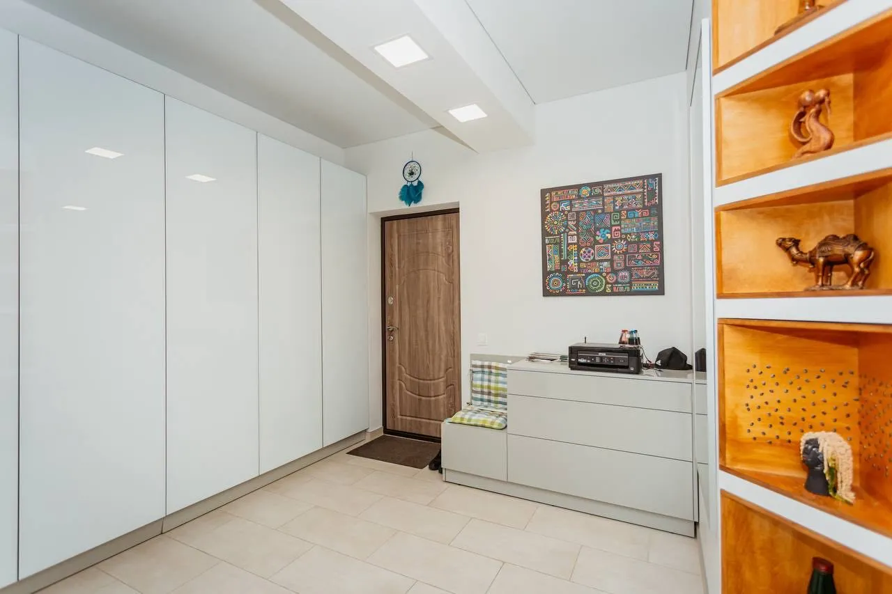 Chișinău Botanica str. Grenoble 5