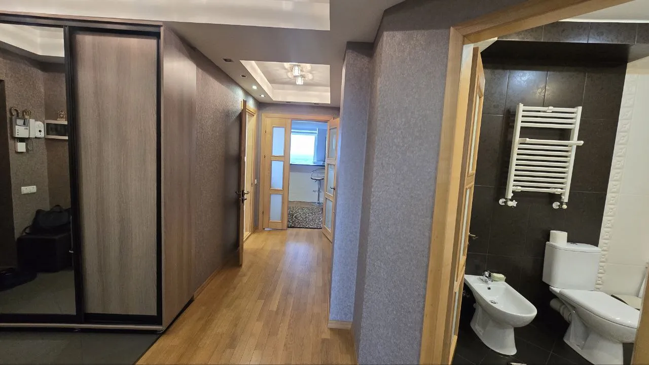 Chișinău Botanica str. Grenoble 9